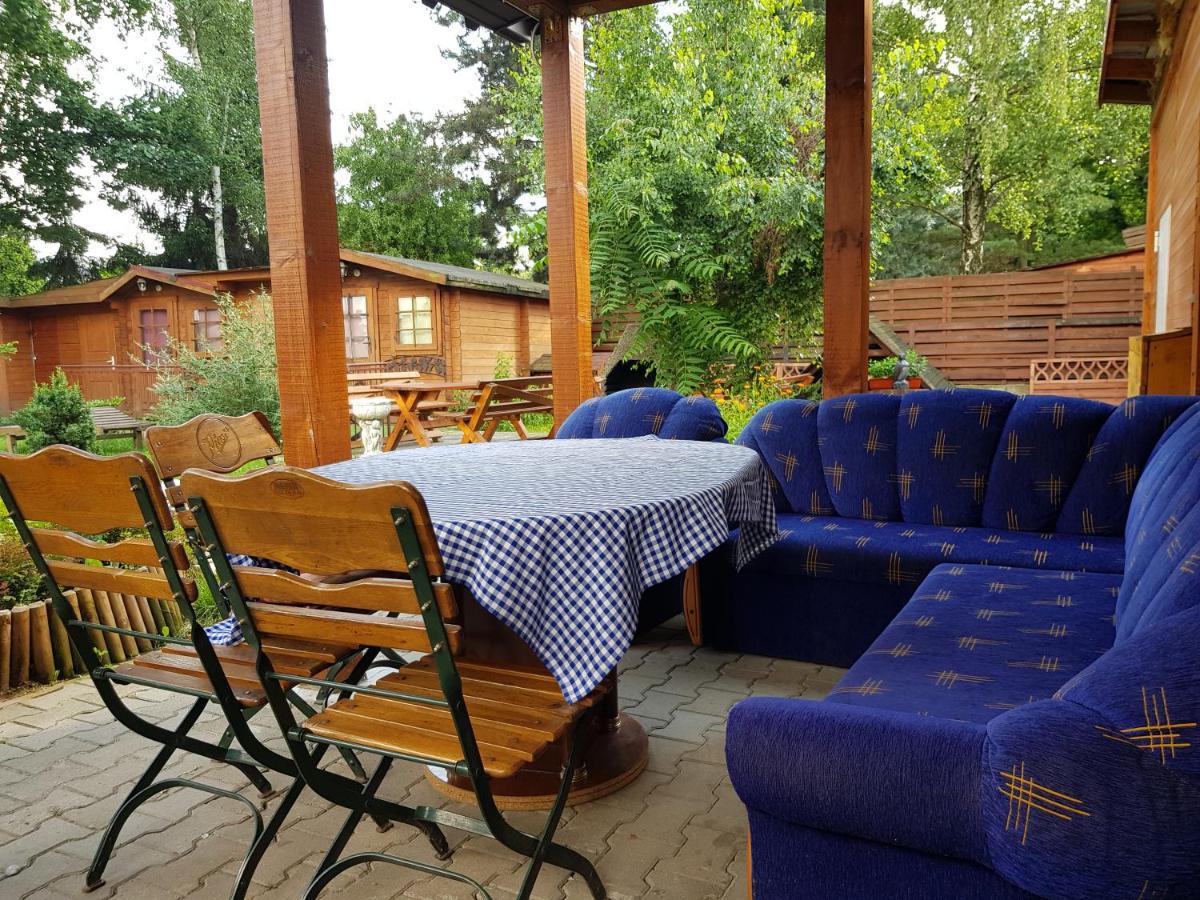 Goscinna Hacjenda Radwanice Exteriör bild